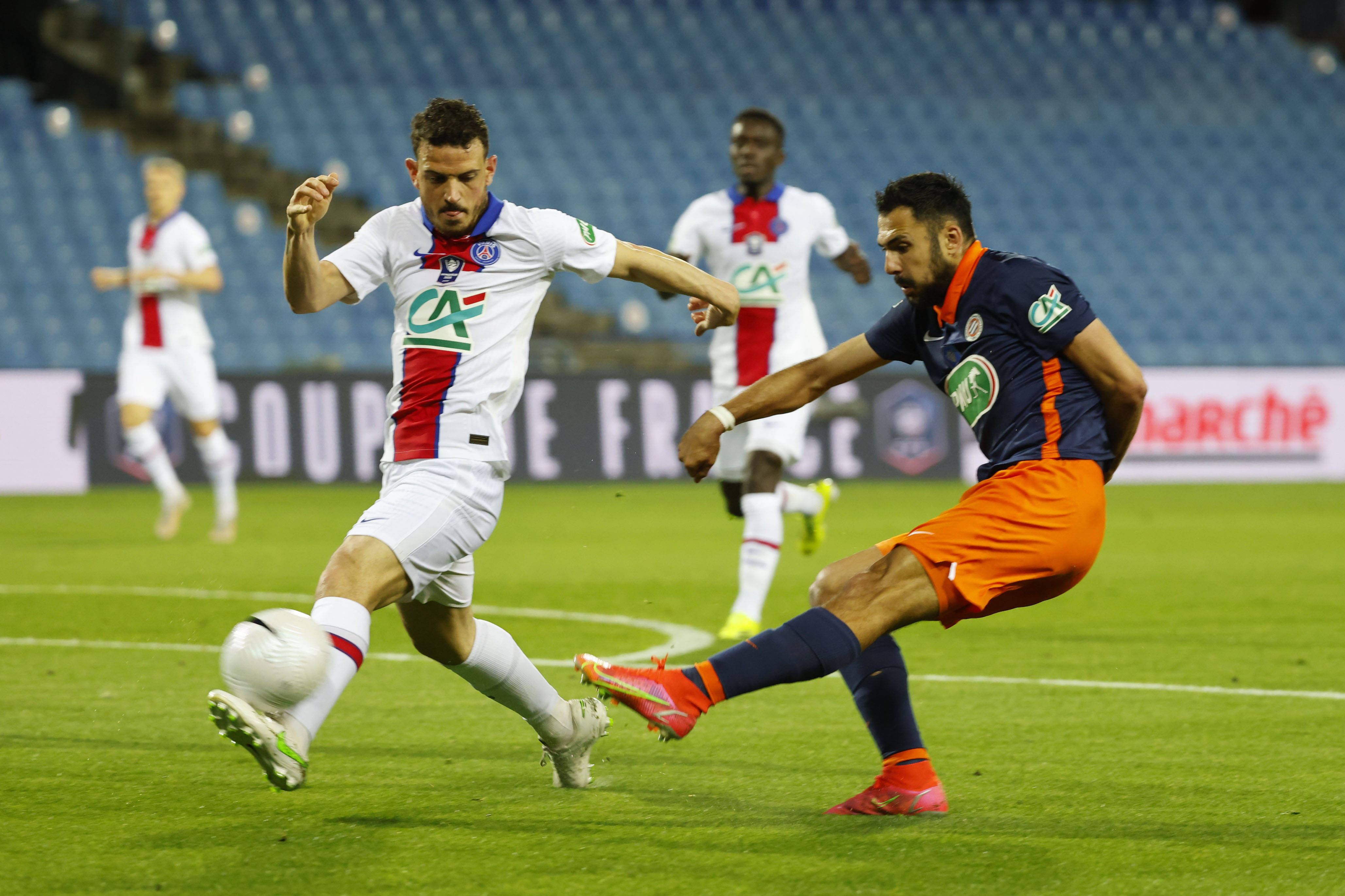 关于技术流与激情碰撞，足球决赛再创新高的信息