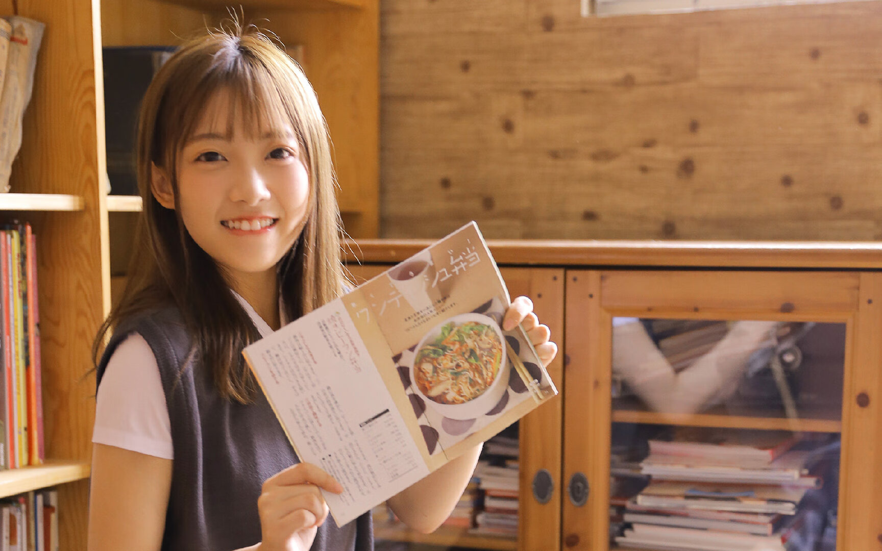 永恒在左，唯一在右